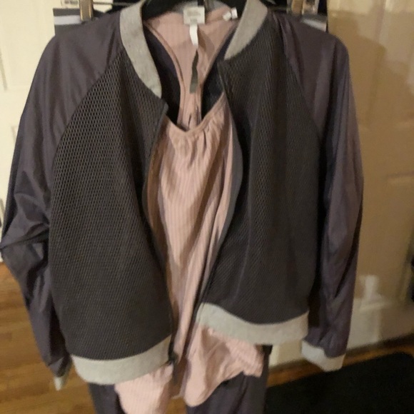 ADIDAS by STELLA MC CARTNEY  large size 12 “BRIGADE “gray 2pc joggers & jacket - Picture 15 of 16